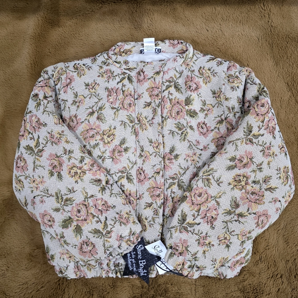 🆕️ 💜 Stellah 88, Large girls, Floral Puffer Jacket - Pink and Cream